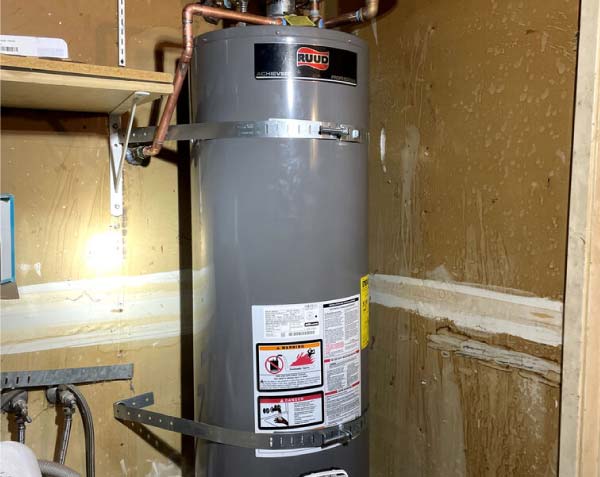 When leaking water comes into contact with electrical components, such as heating elements, thermostats, or internal wiring, it can result in short circuits